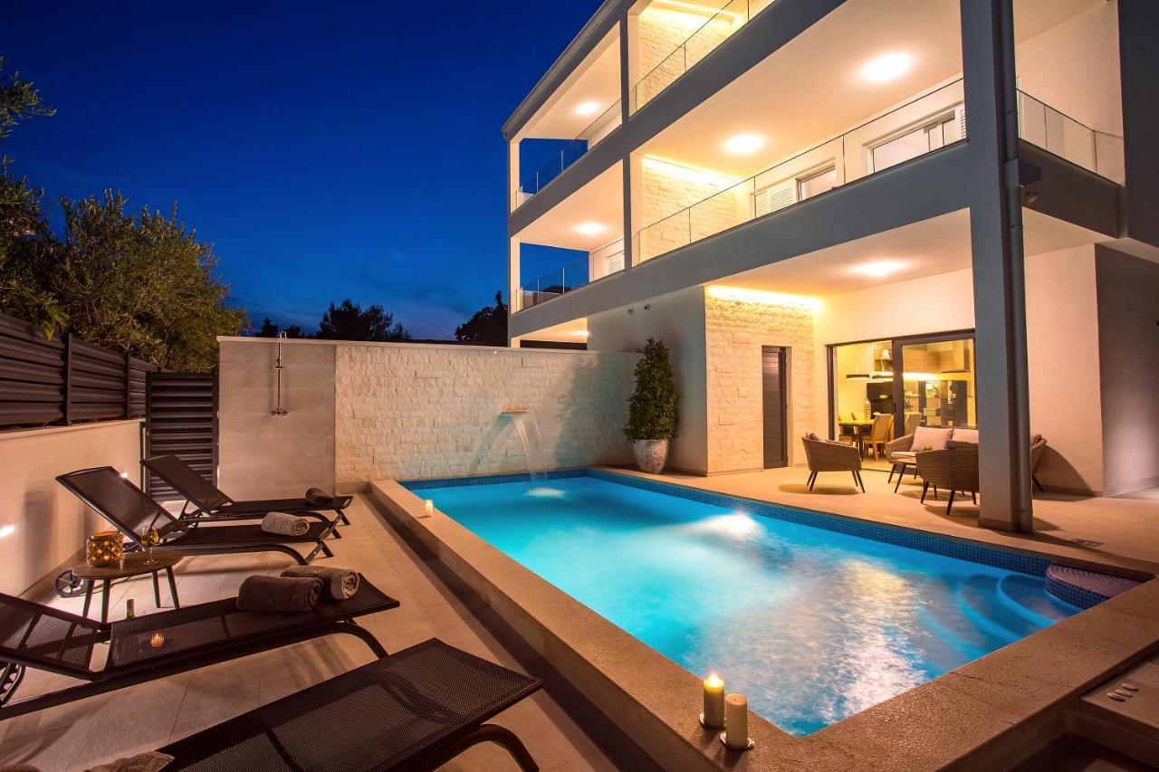 Villa Petra Kaštela Kültér fotó