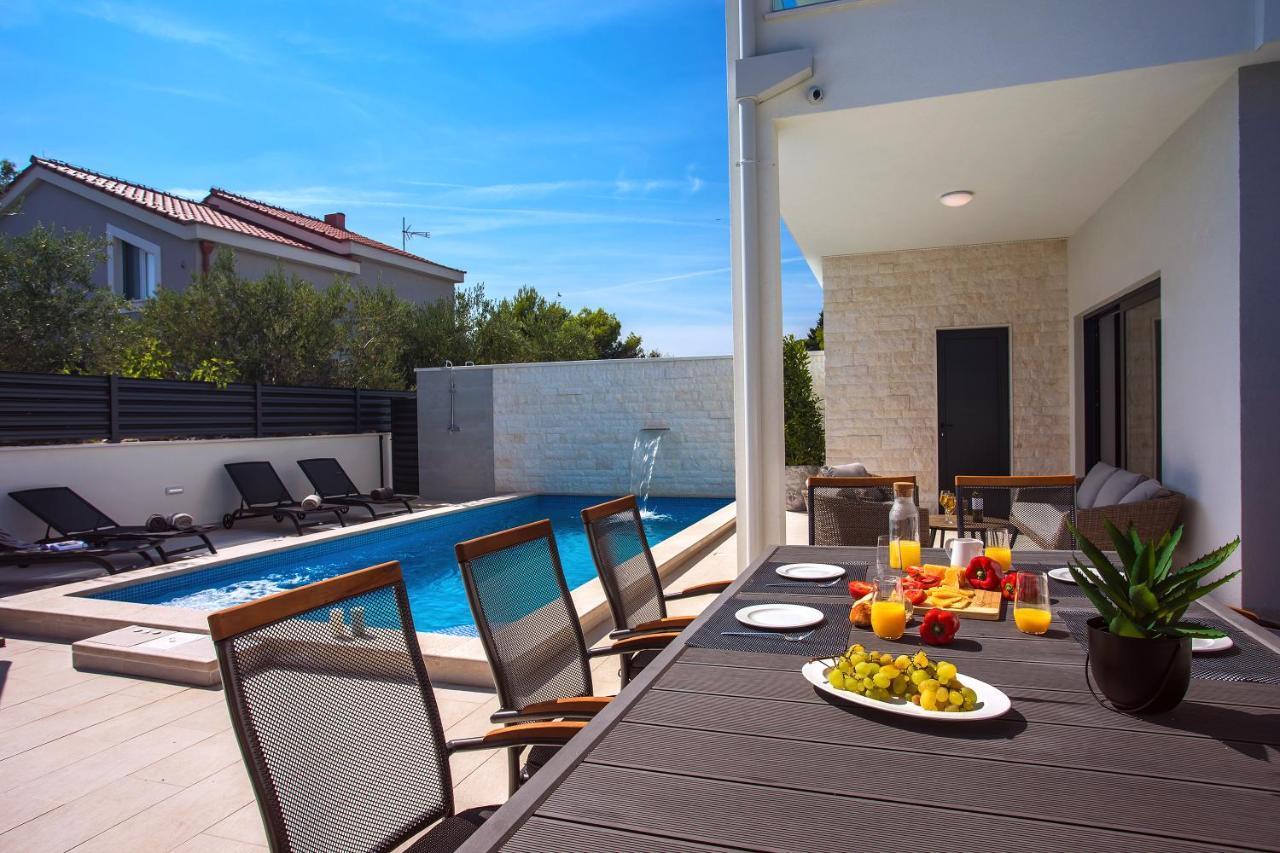 Villa Petra Kaštela Kültér fotó